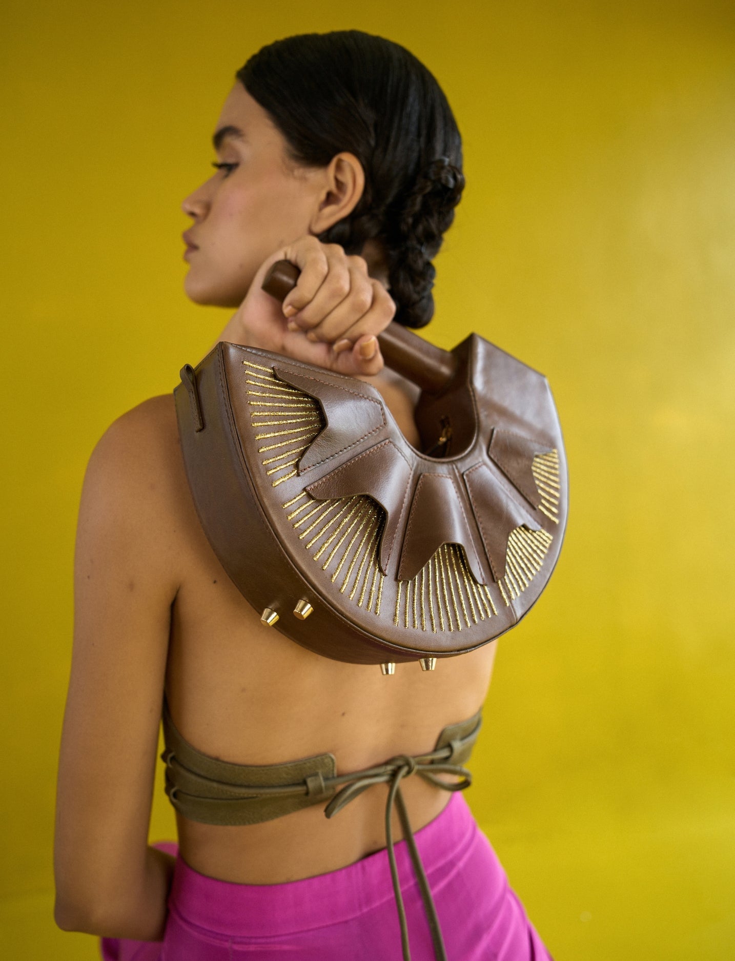 Urumi Clutch in Tan - Econock