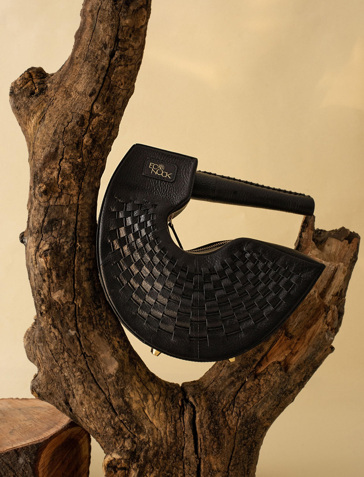 Zoran Clutch in Black - Econock