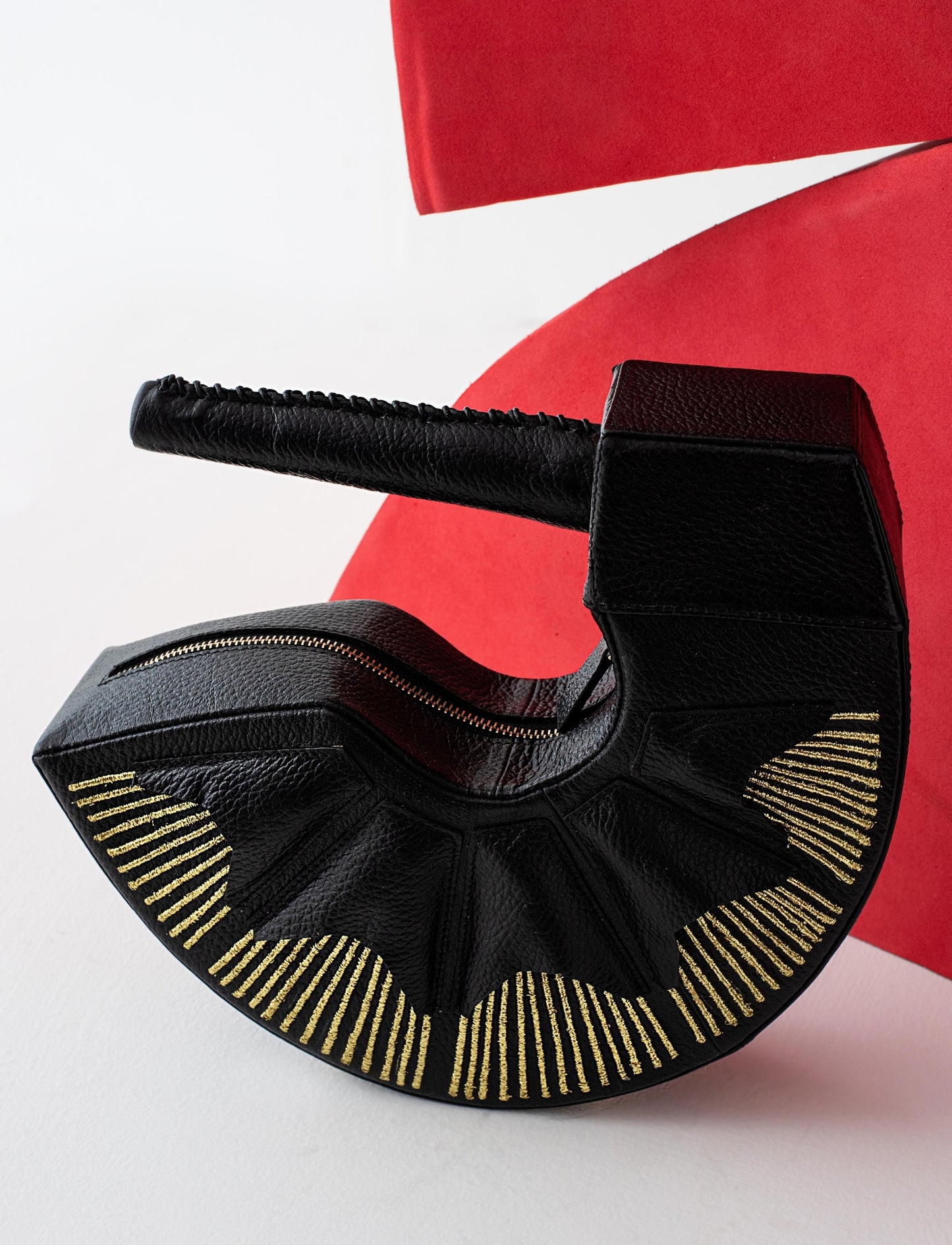 Urumi Clutch in Black - Econock